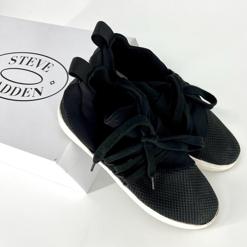 Steve Madden Lancer Pull On Sneaker with Laces Black Size 6.5 - Picture 9 of 16